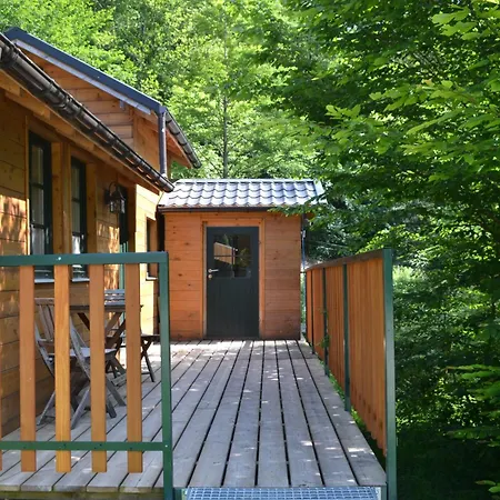 Tiny Parada Chalet